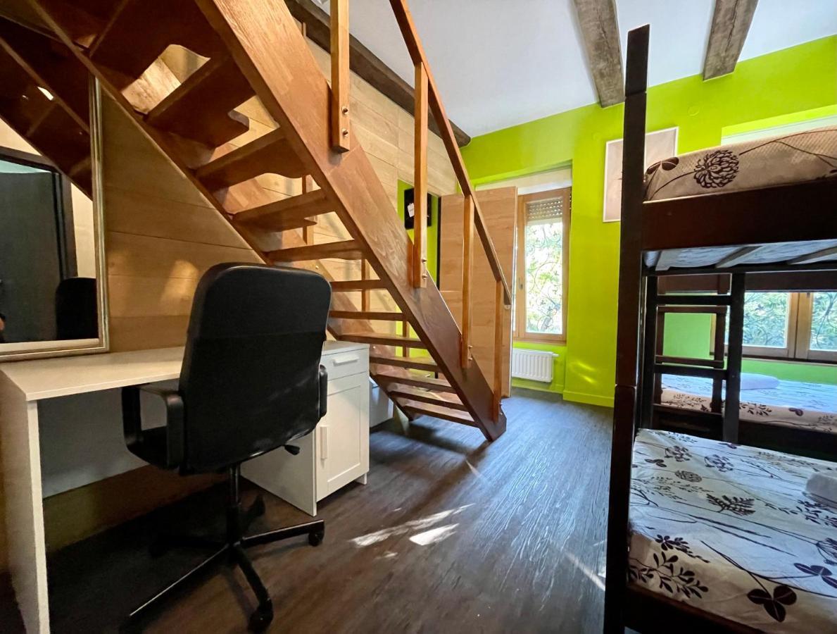 Das Hostel Риека Экстерьер фото