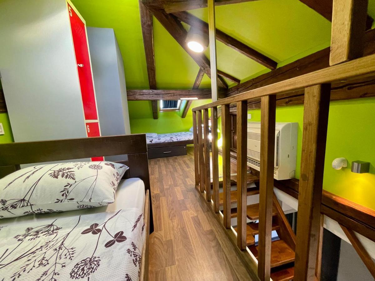 Das Hostel Риека Экстерьер фото