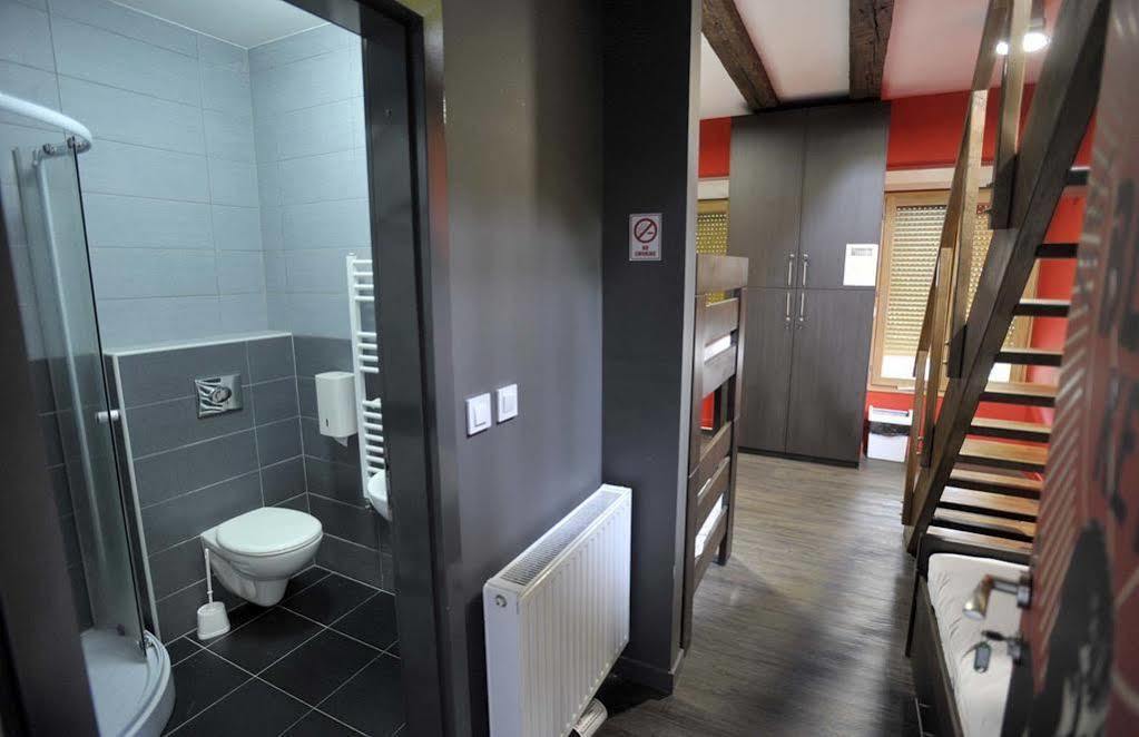 Das Hostel Риека Экстерьер фото